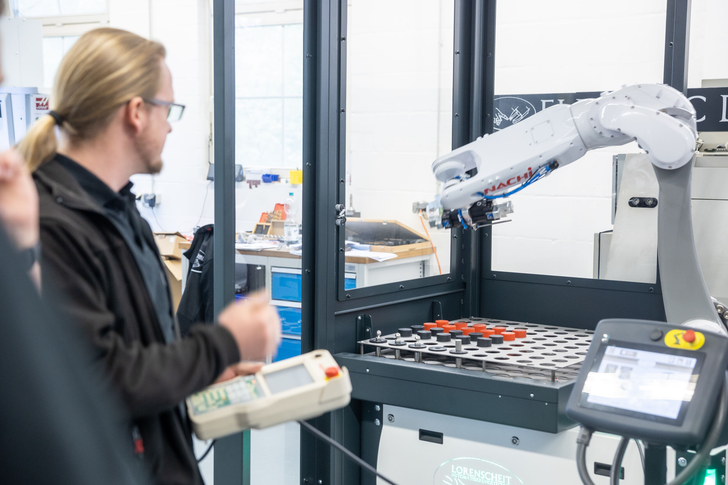 Lorenscheit-Hausmesse im Fokus der automatisierten Maschinenbeladung