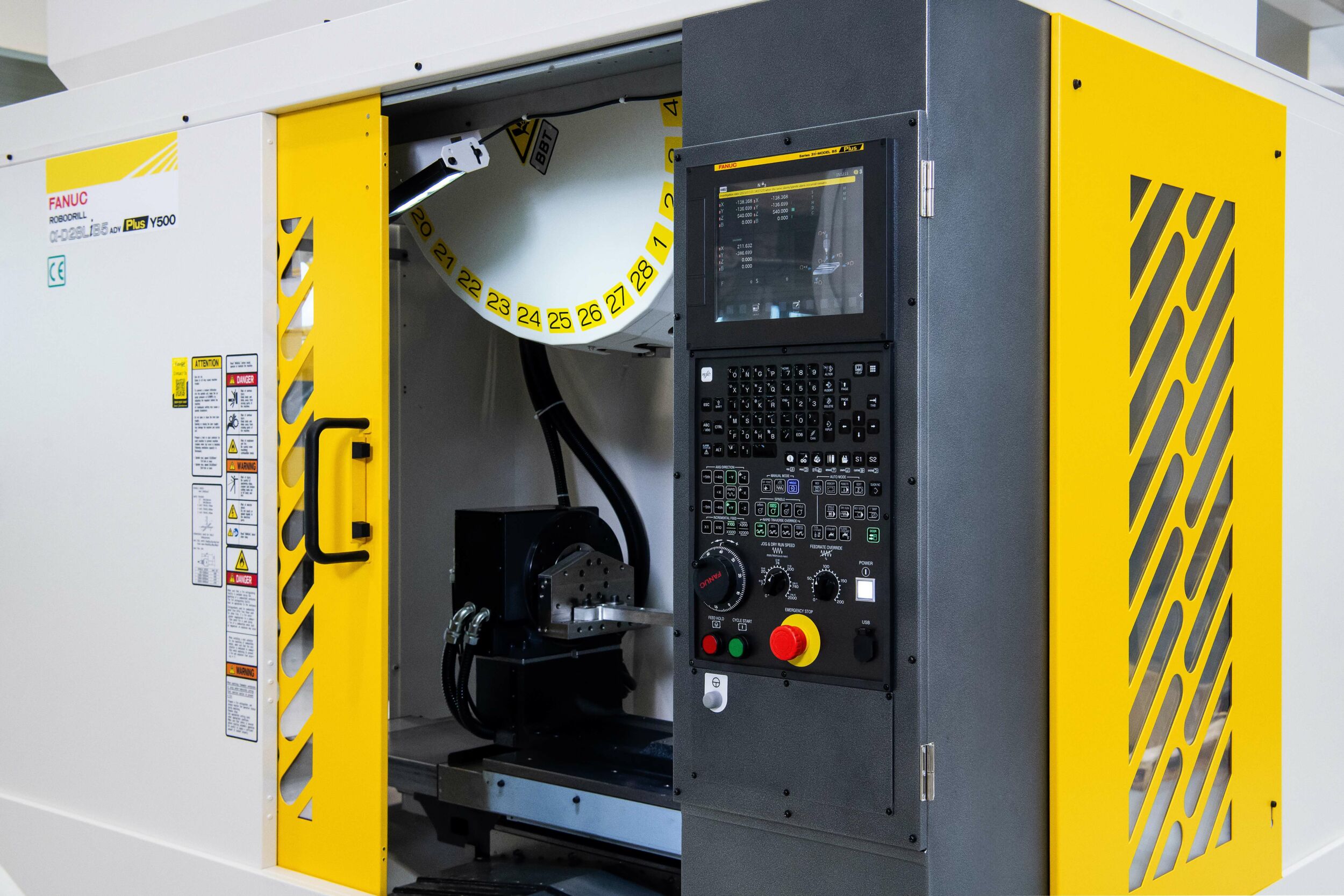 Fanuc Robodrill Y500 maching detail 03