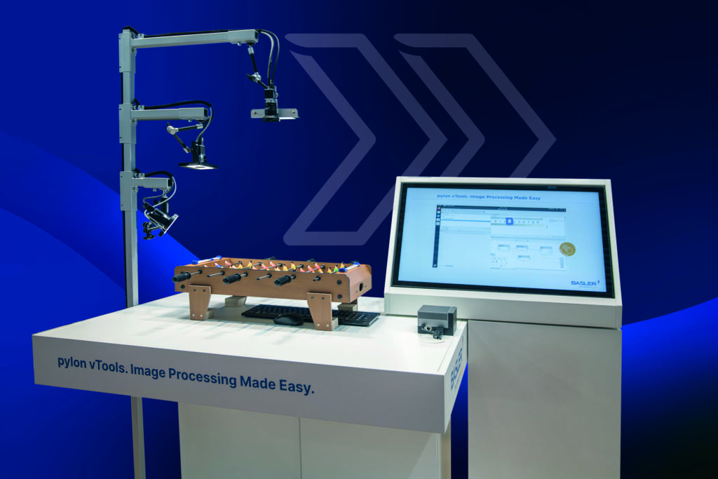 Bildgeführte Robotik 1 Neue Basler Machine Vision-Komponenten werden auf der VISION Messe in praxisnahen Anwendungen gezeigt