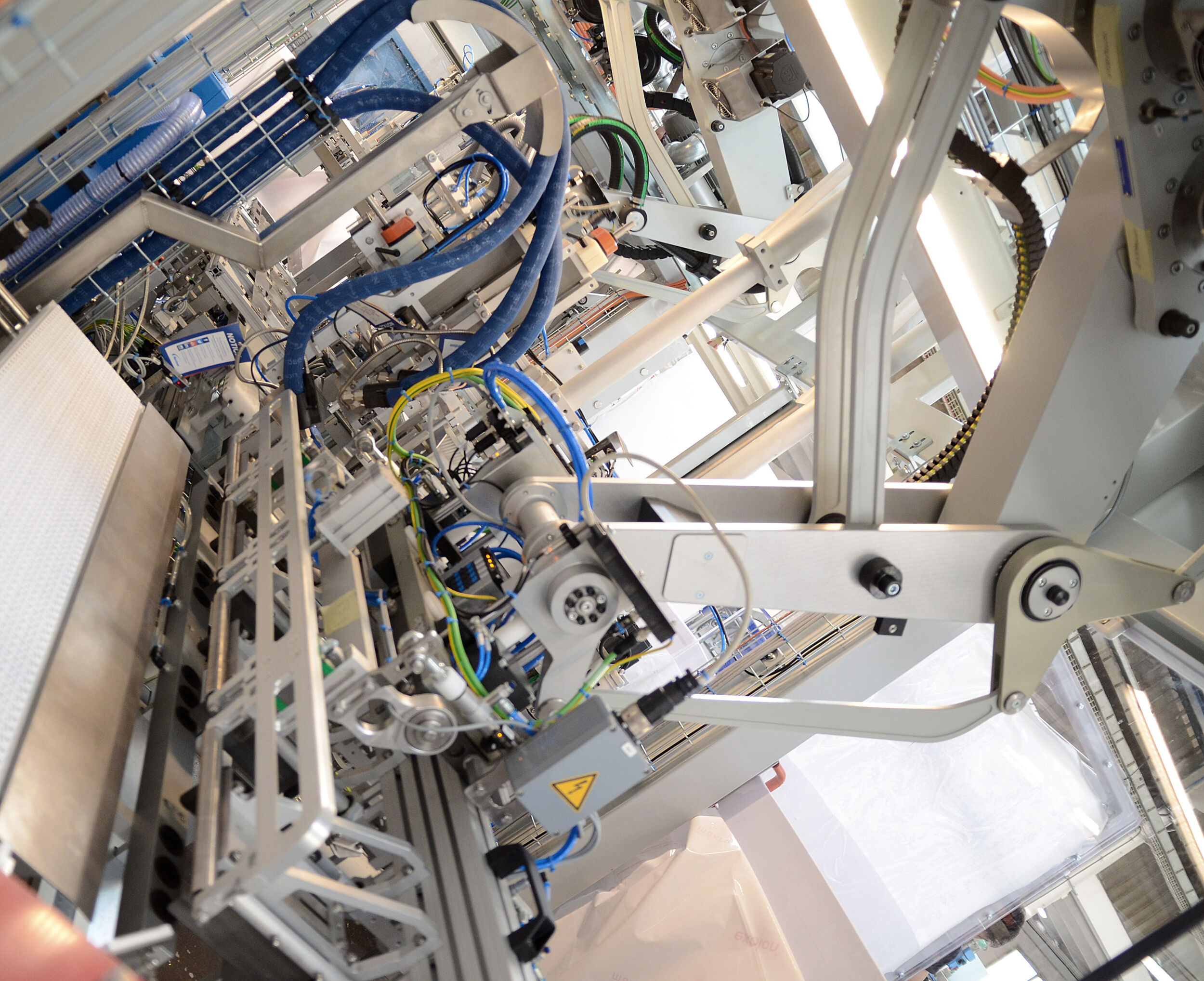 Sacmi Packaging & Chocolate bietet großen Lebensmittelherstellern Produktionslösungen für die Bereiche Verpackung und Schokolade an.