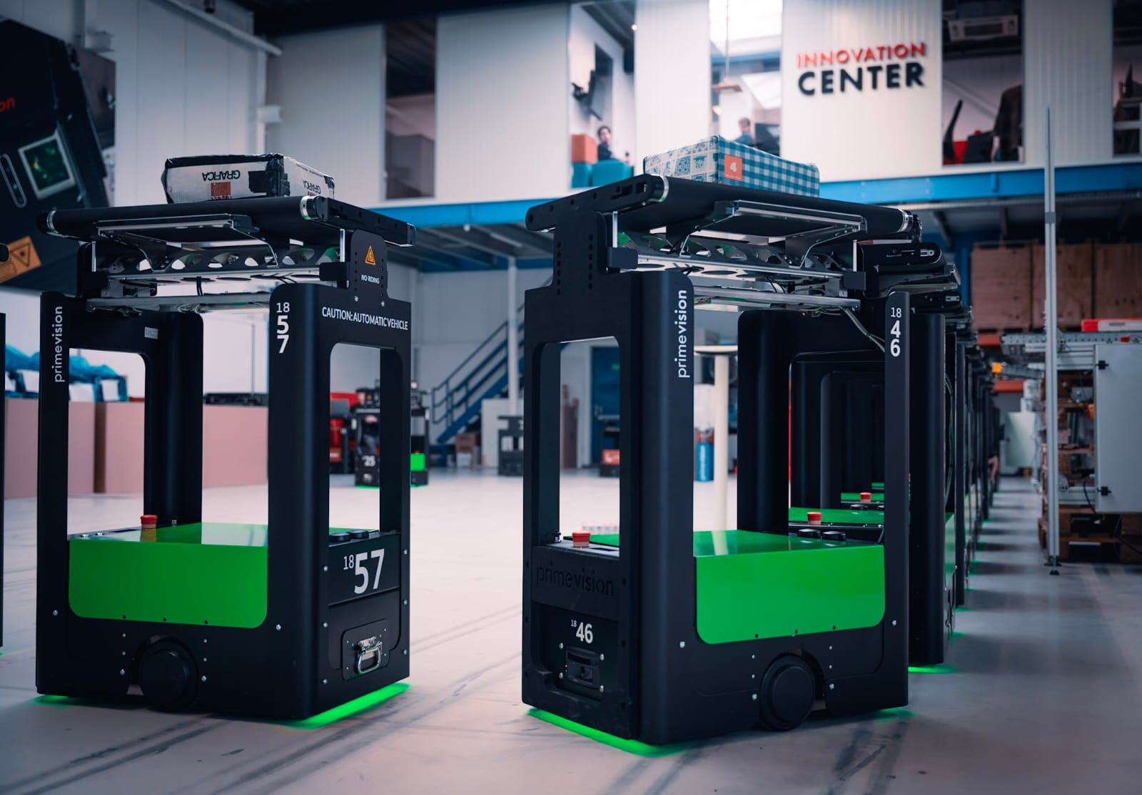 Mit Robotik auf zur letzten Meile 8 Die Roboter von Prime Vision können 100 bis 10.000 Pakete pro Tag bearbeiten, wobei sich die Roboterflotte nach Bedarf erweitern oder reduzieren lässt.