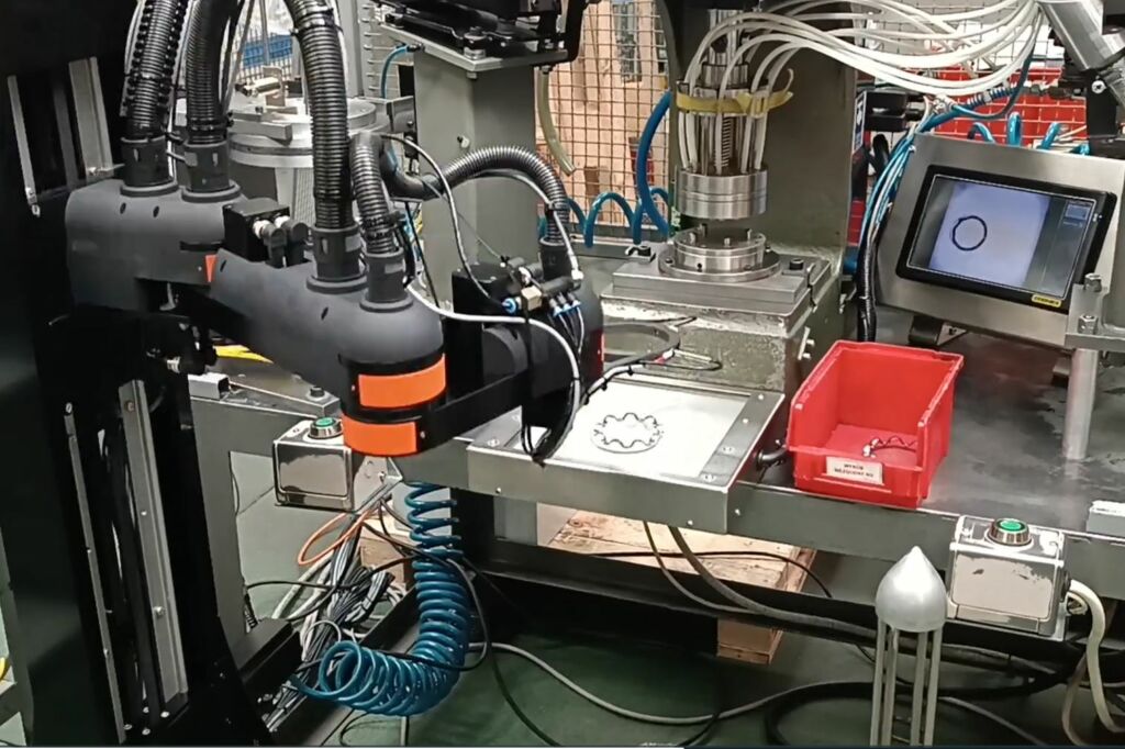 Igus Roibot Award: Kreativ und günstig 1 roibot9