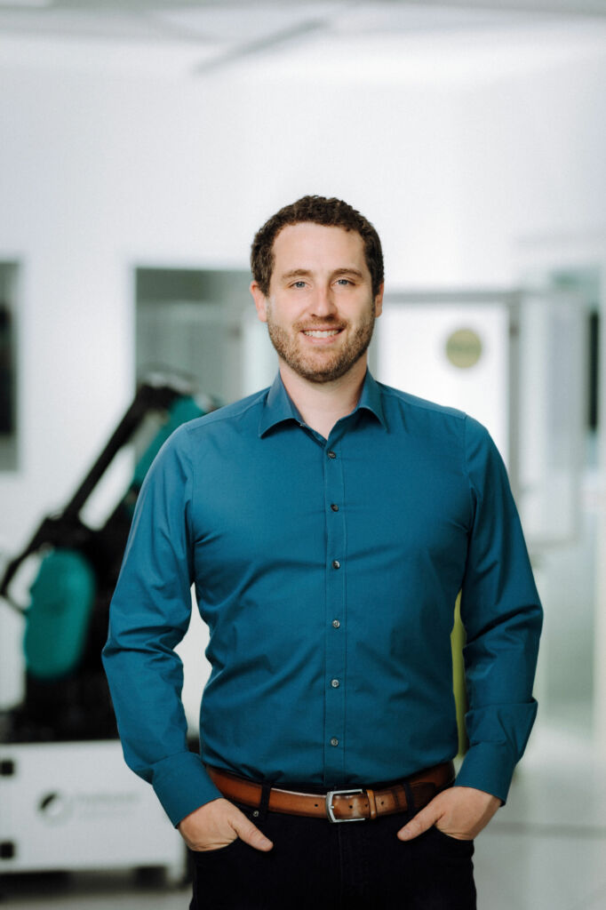 337156 fruitcore robotics Jens Riegger