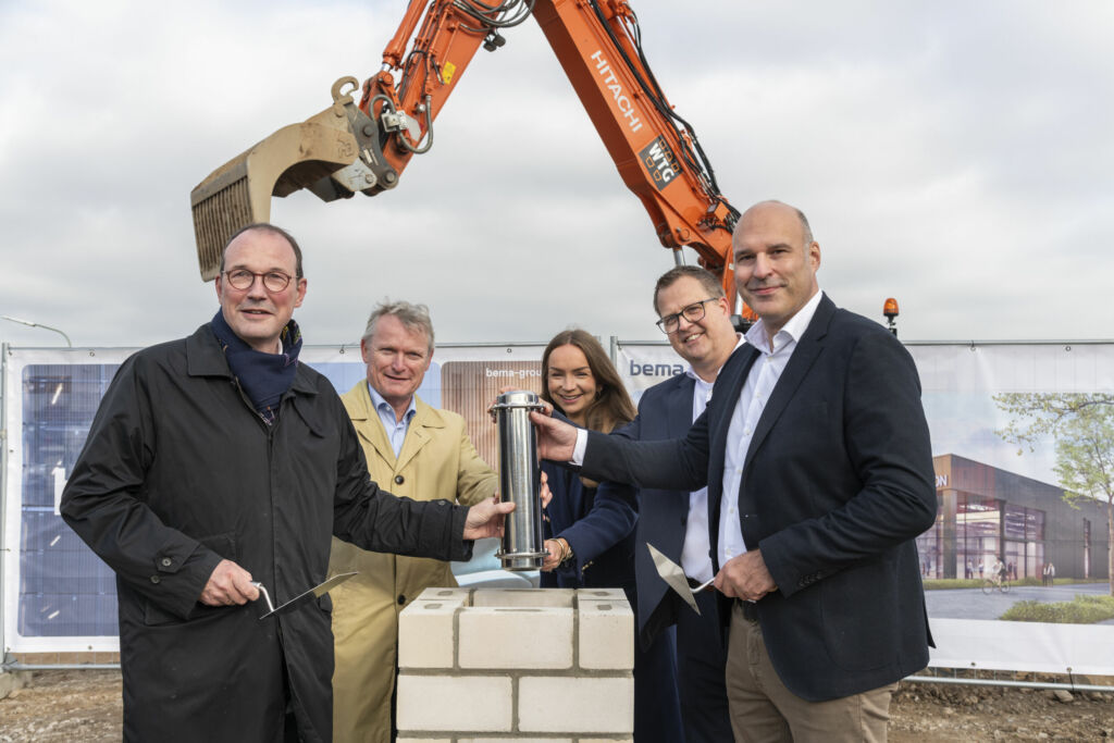 Grundsteinlegung für Epson Experience Center 1 bauprojekt epson neuss 12 quer