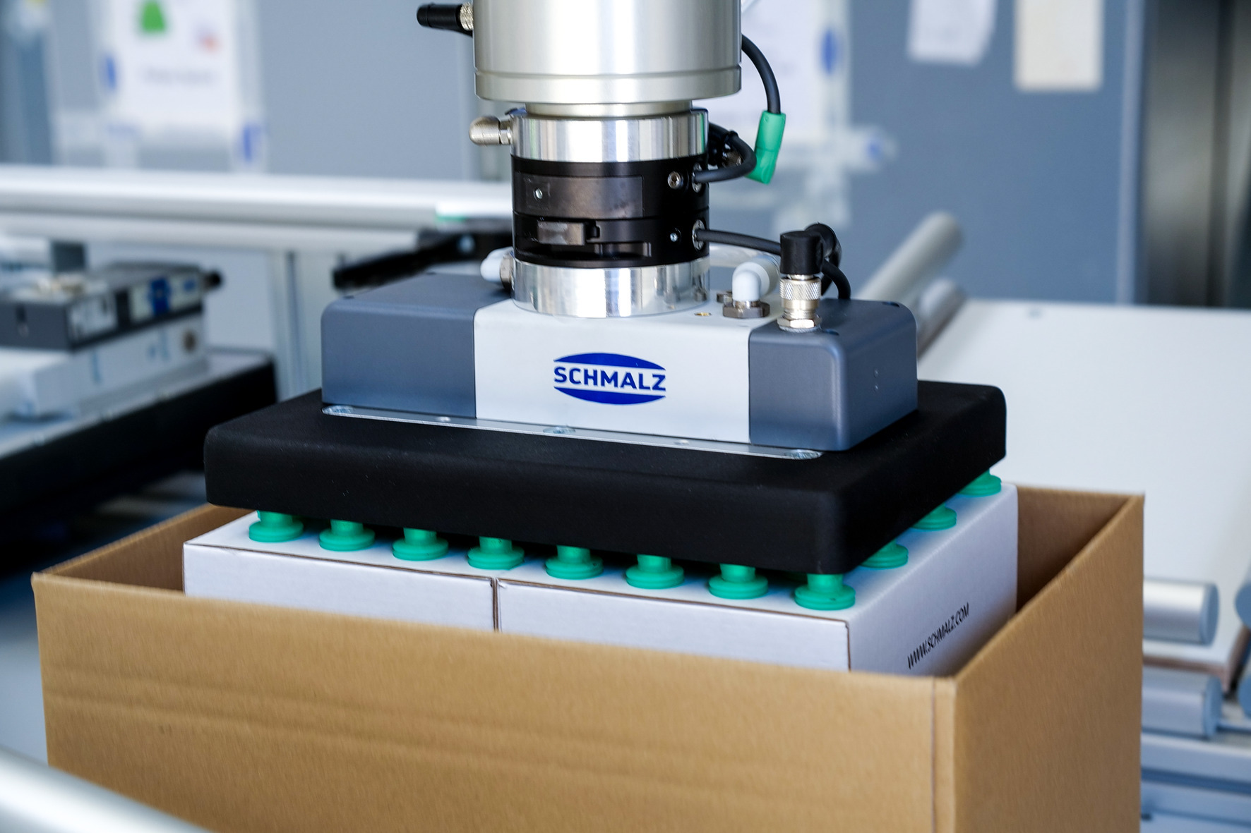 Skalierbarer Flächengreifer 4 2024 12 SCHMALZ PI Flaechengreifer FQE V Bild