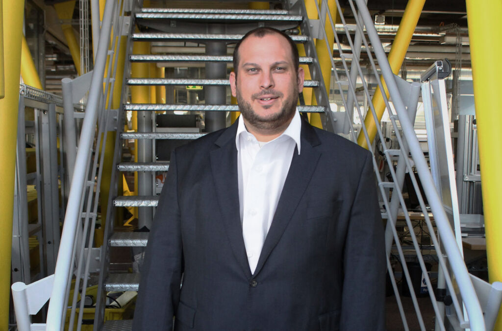 348780 Alexander Muehlens