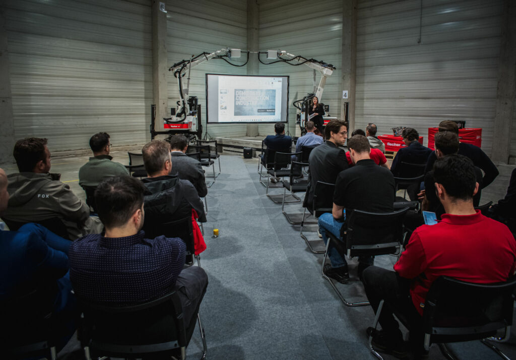 Bauroboter fürs Bohren, Reinigen und Markieren vorgestellt 1 Bild 1