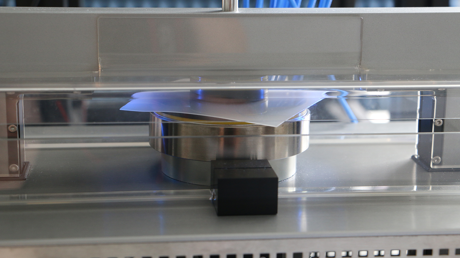 Intelligente Haut 3 Breitbandiges Screening eines Polymers