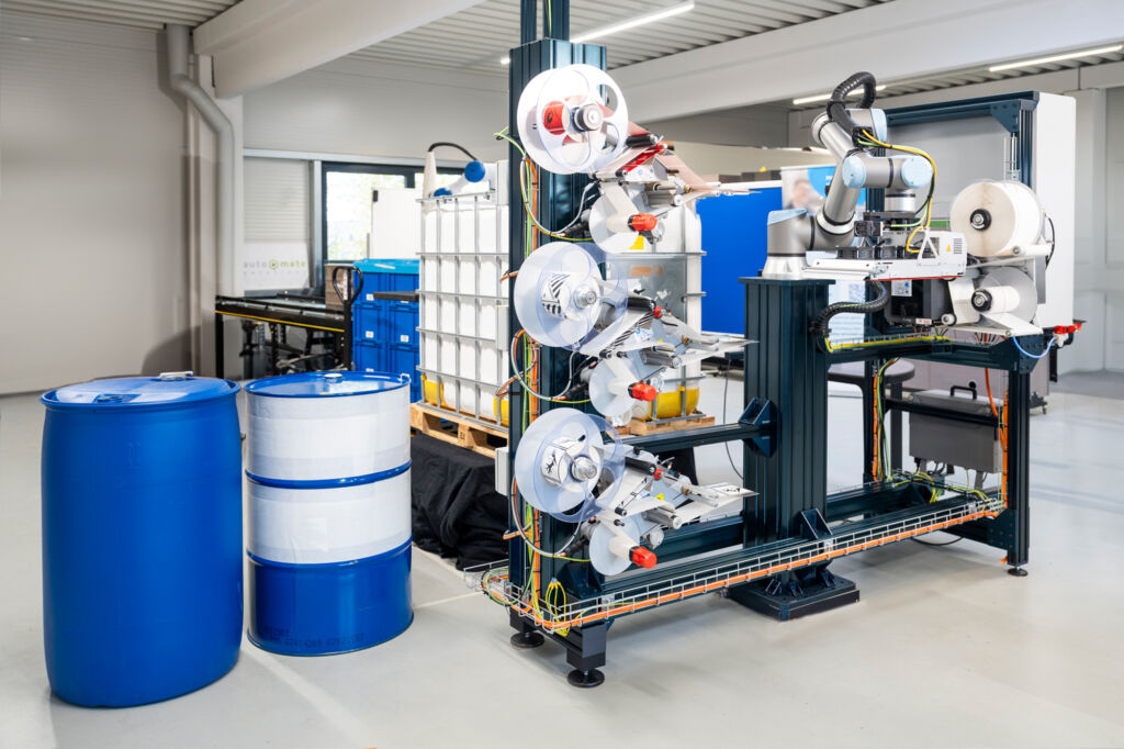 6 AWB moin robotics Roboterzelle c Bluhm Systeme