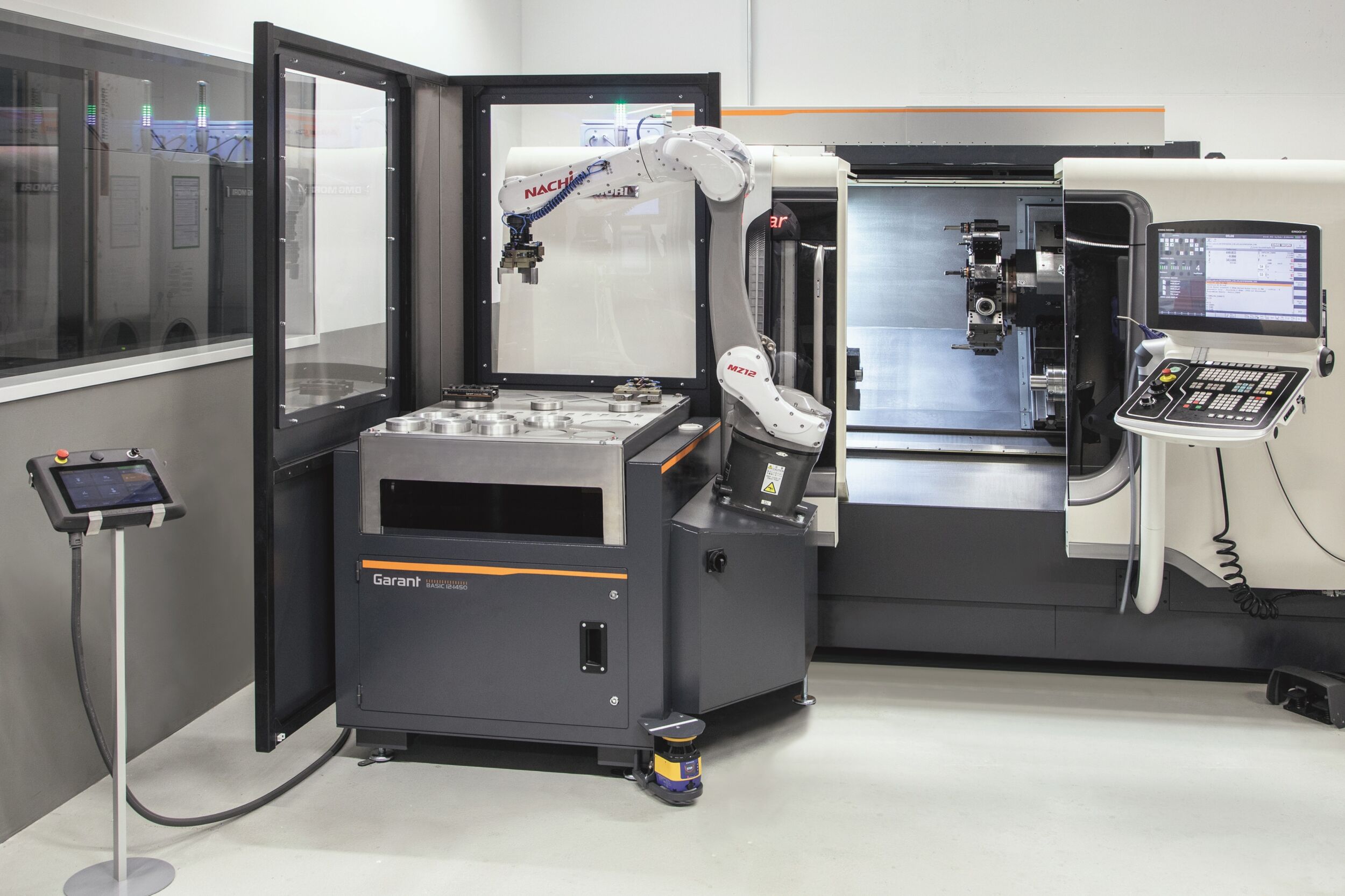 Roboterzelle für KMUs 1 GARANT Basic Plus