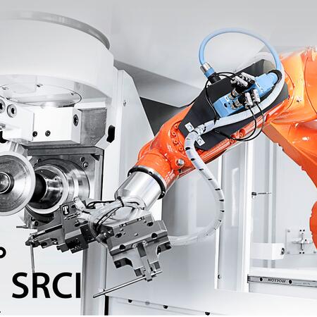 "Easy to use": KUKAs Software-Schnittstelle iiQKA.mxAutomation inklusive SRCI macht die Roboterbedienung einfach und intuitiv.