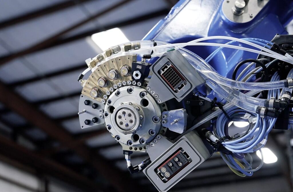 Roboter-Werkzeugwechselsysteme unterschiedlicher Traglasten 1 Werkzeugwechsler MPS260 mit combitac