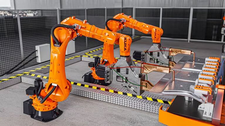 Schweißroboter für Punkt- und Rührreibschweißen 5 kuka