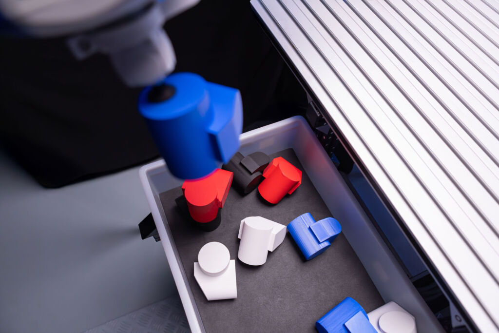 250924 ABB Robotics OmniCore EyeMotion 4