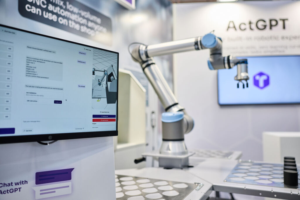 Roboterprogrammierung ohne Spezialwissen 1 oliverfarys E9A4599