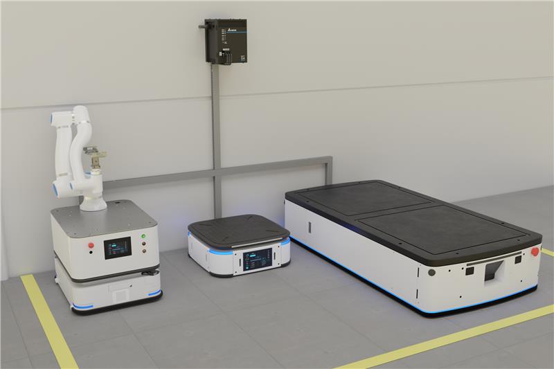 MoovBase 04 MP with 3 AGV final