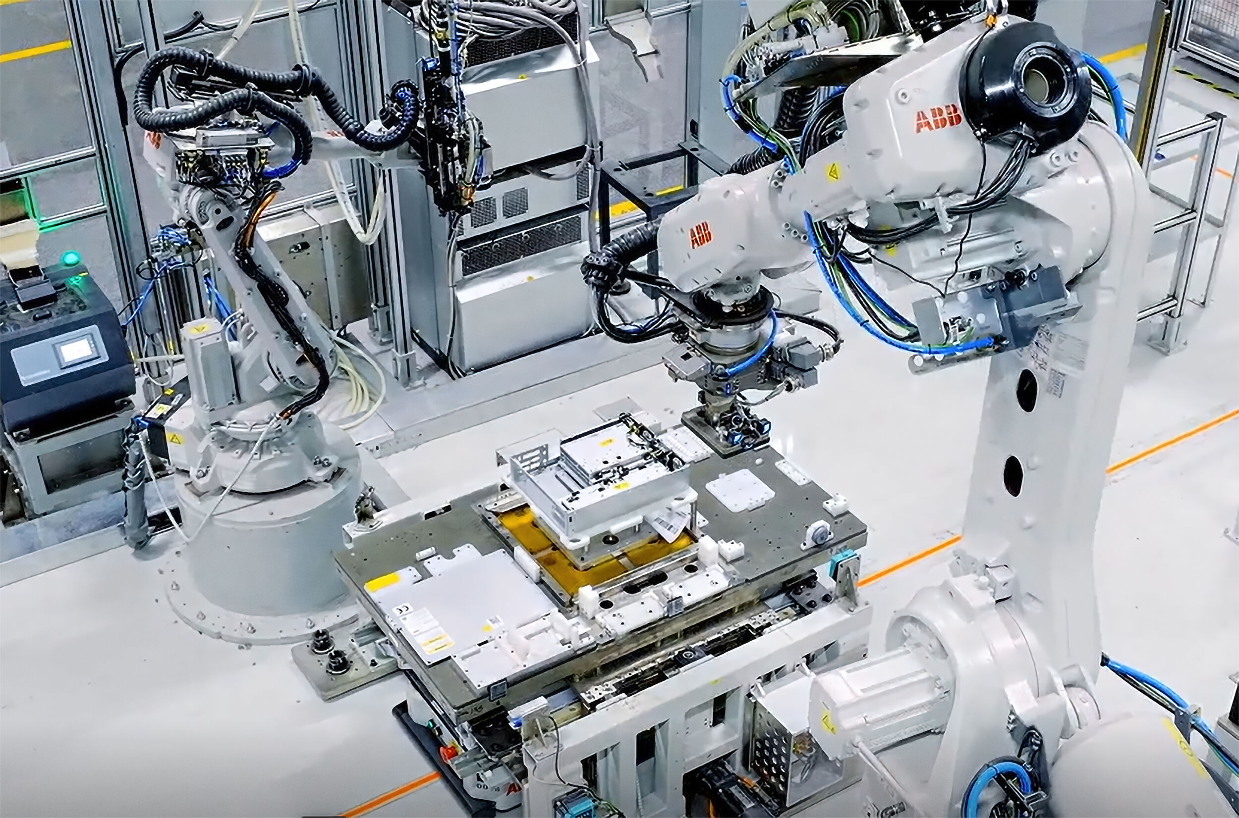 Whitepaper zu den Auswirkungen von Physical AI auf die Fertigung 6 260720 ABB Robotics NVIDIA Whitepaper 1