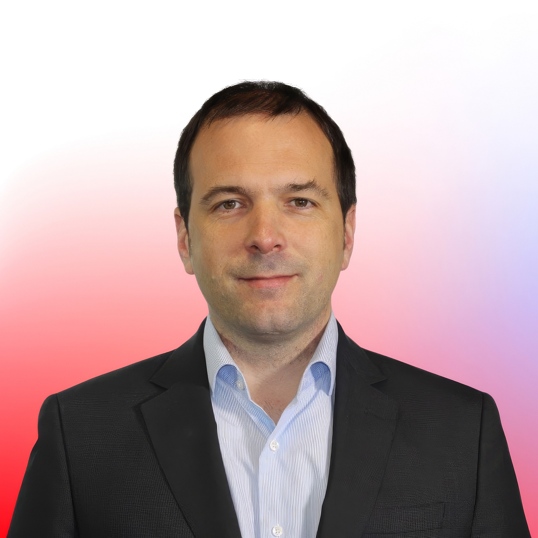 Alfonso Gonzalez, Global Head of Mobile Robotics bei ABB Robotics: "Flexley Stack F712 orientiert sich dank KI-gestützter Visual-SLAM-Technologie ohne Führungselemente und navigiert millimetergenau."