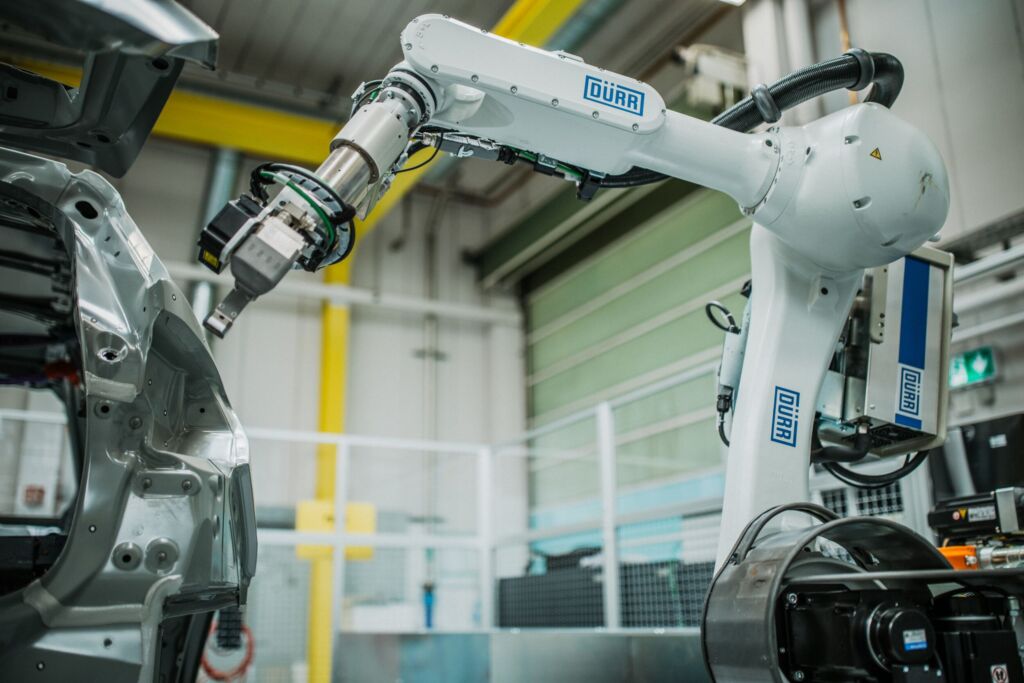 Neue Roboterplattform für Sealing-Anwendungen 18 durr picture product EcoRS 1