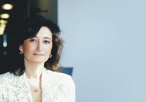 Reporting mit In-Memory-Technologie beschleunigen 4 Reporting mit In-Memory-Technologie beschleunigen