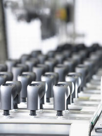 Hohe Liefertreue durch Maschinen-Integration 1 Hohe Liefertreue durch Maschinen-Integration