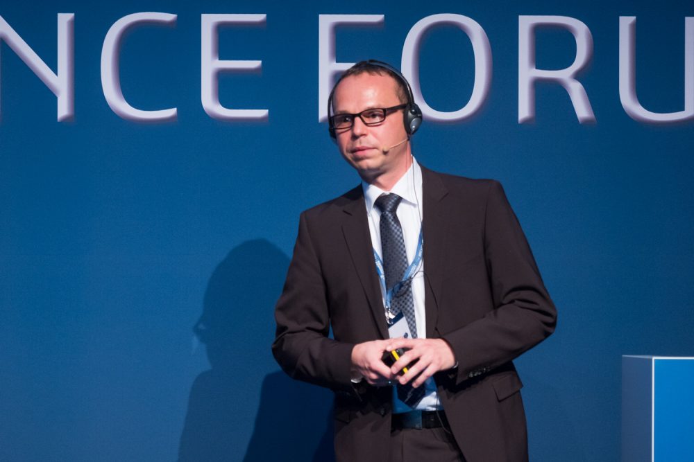 "Ein wichtiger Schritt in die digitale, vernetzte Zukunft" 8 „Ein wichtiger Schritt in die digitale, vernetzte Zukunft“