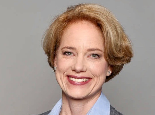 Maria Christina Bienek leitet Smart Electronic Factory