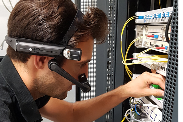 Vier Augen sehen mehr als zwei 11 Vier Augen sehen mehr als zwei