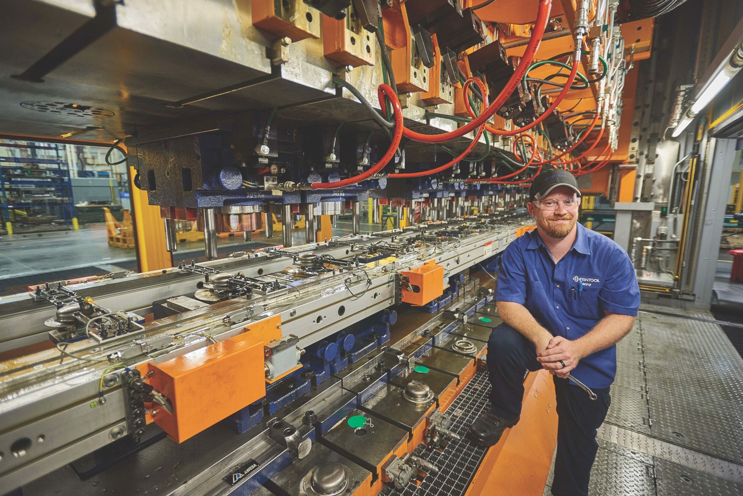 Weltweiter Vertrieb, zentral gesteuert