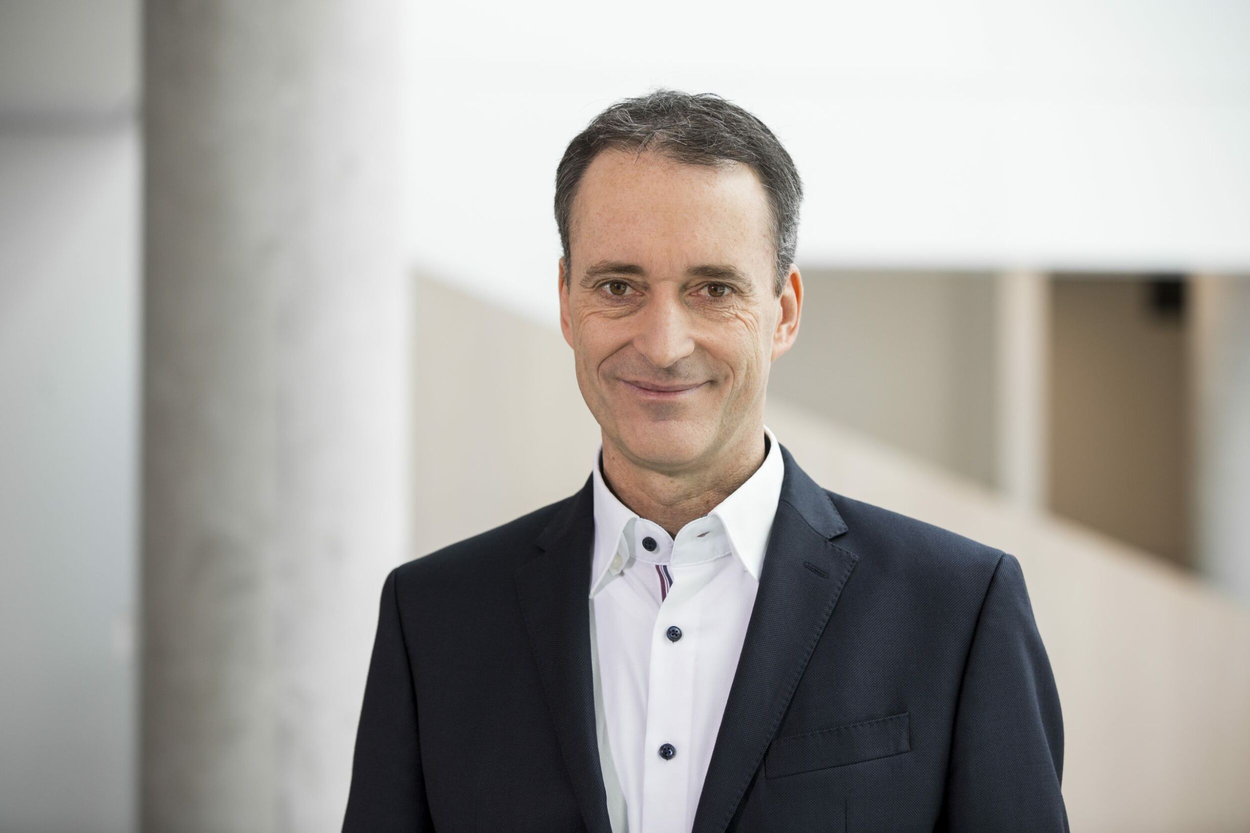 Oliver Gürtler leitet Mittelstandsgeschäft bei Microsoft Deutschland 5 Oliver Gürtler leitet Mittelstandsgeschäft bei Microsoft Deutschland