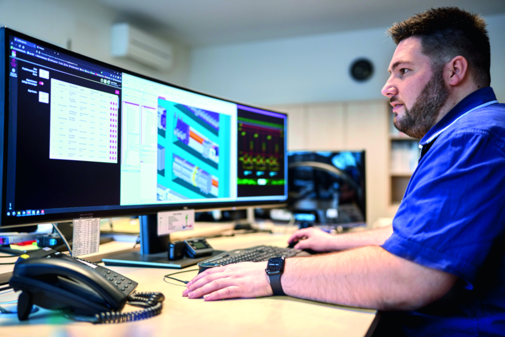 Effizient vom Engineering zur Fertigung 7 Effizient vom Engineering zur Fertigung