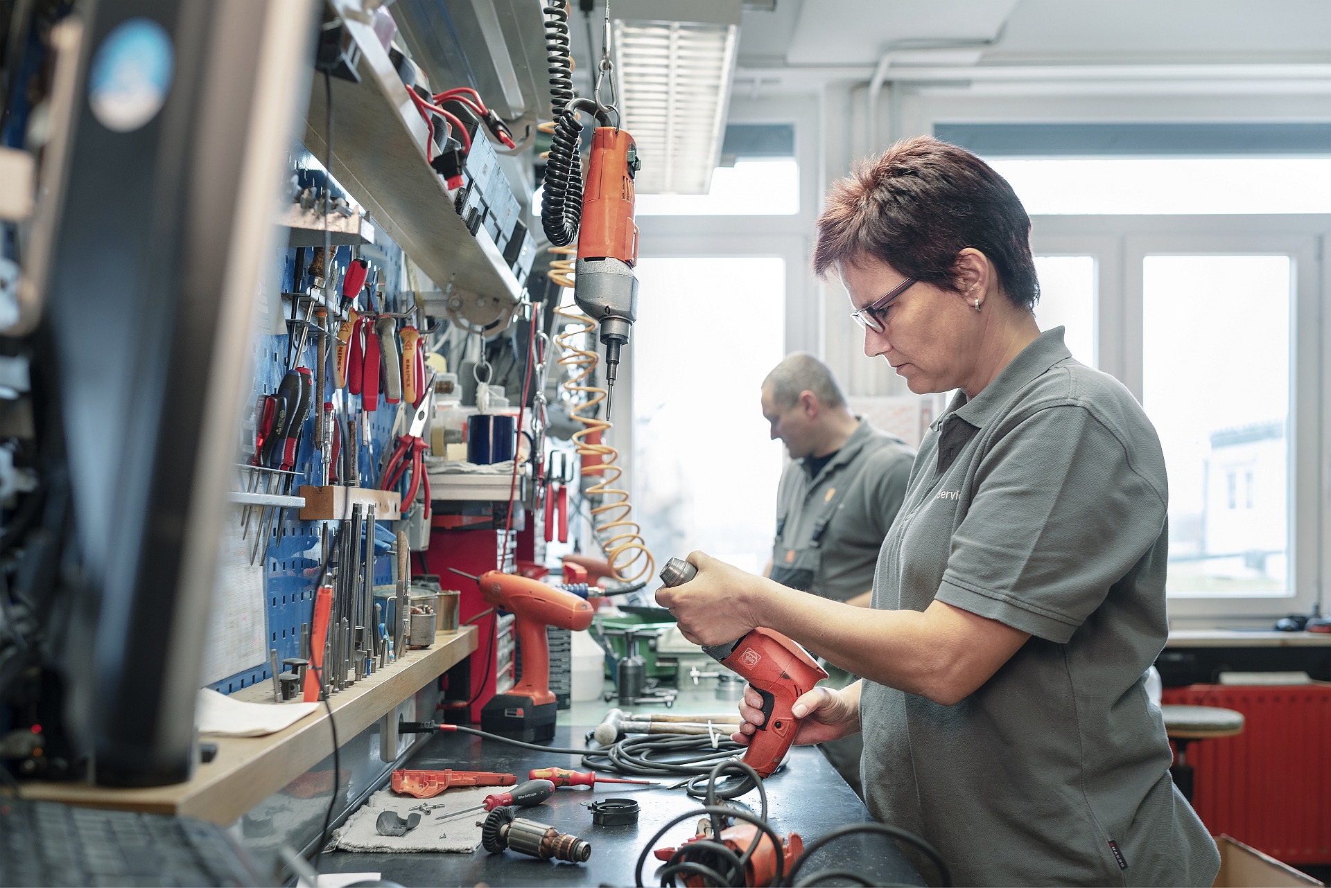 Weltweiten Service standardisiert