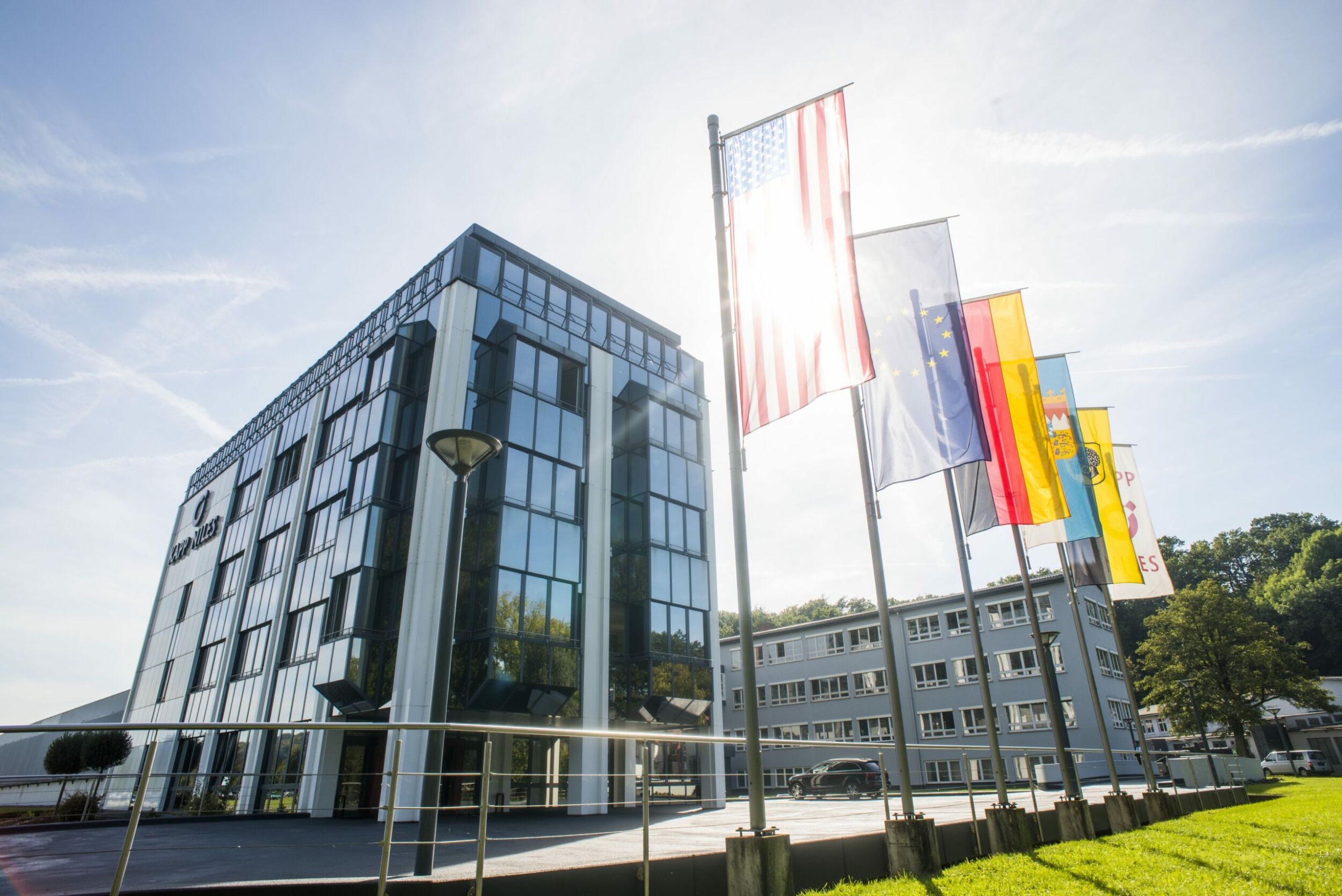 Von Büro bis Werk weltweit vernetzt