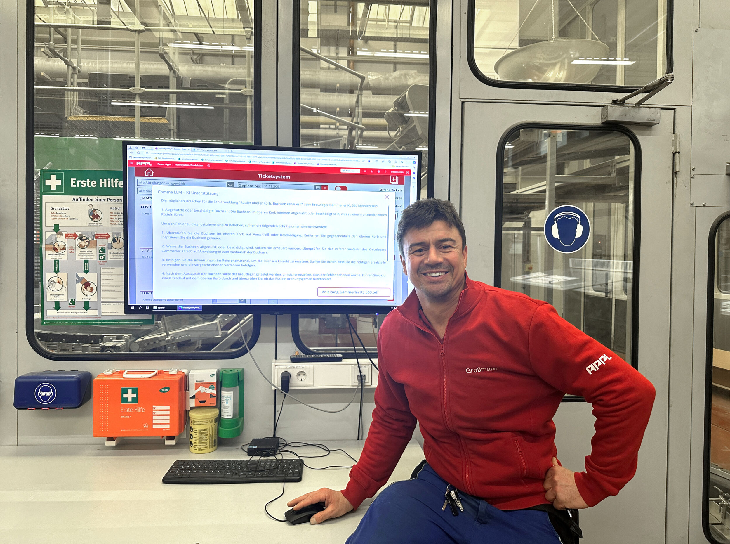 GenAI im Ticket-System: Erste Hilfe bei Maschinenstörungen 6 GenAI im Ticket-System: Erste Hilfe bei Maschinenstörungen