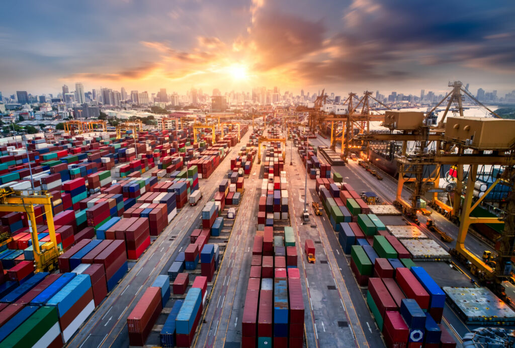 Maschinen- und Anlagenbau mit deutlichen Ordereinbußen 1 %C2%A9Travel mania AdobeStock 272557492