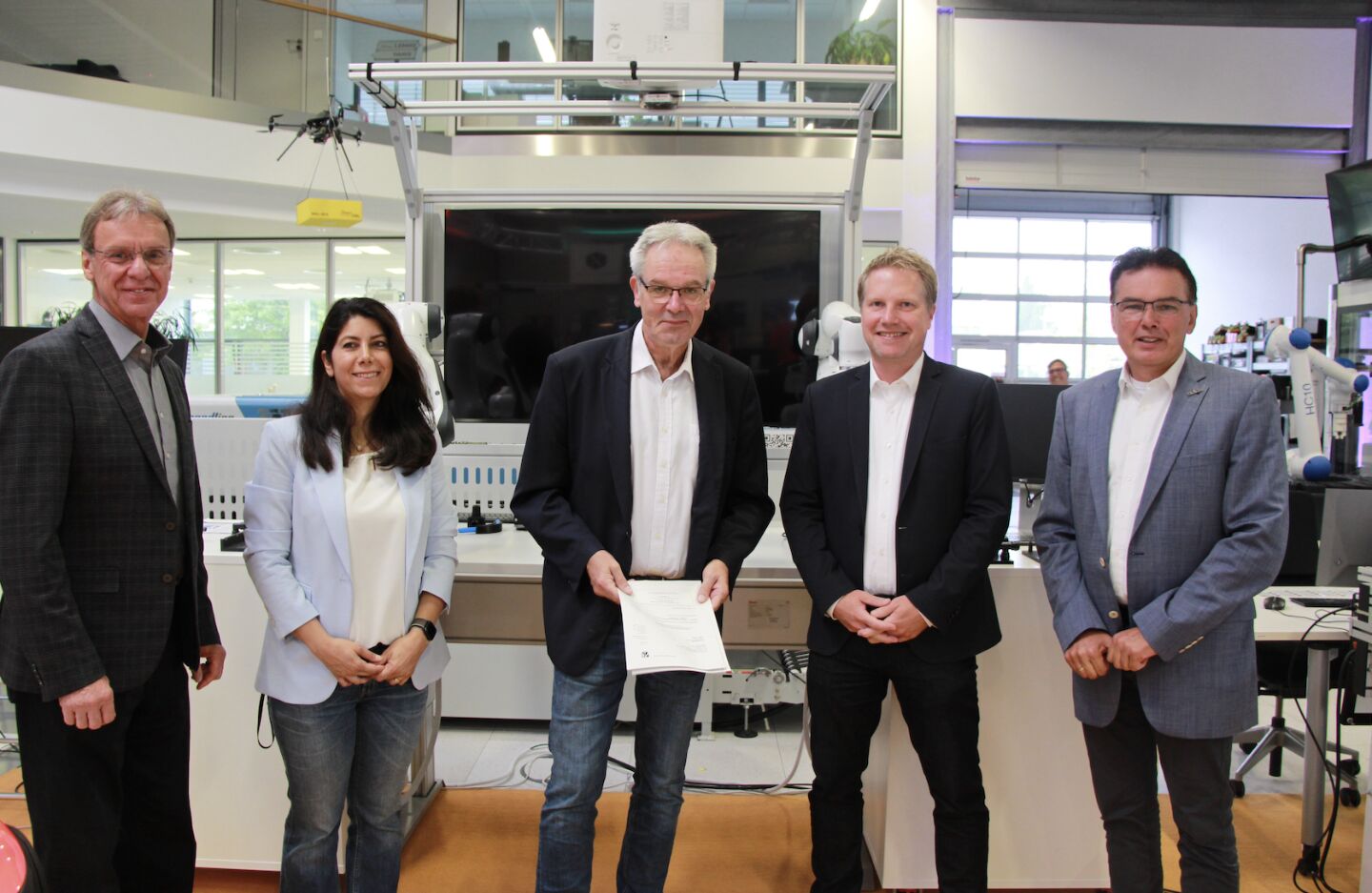 Eine Forschungsinfrastruktur für digitale Zwillinge