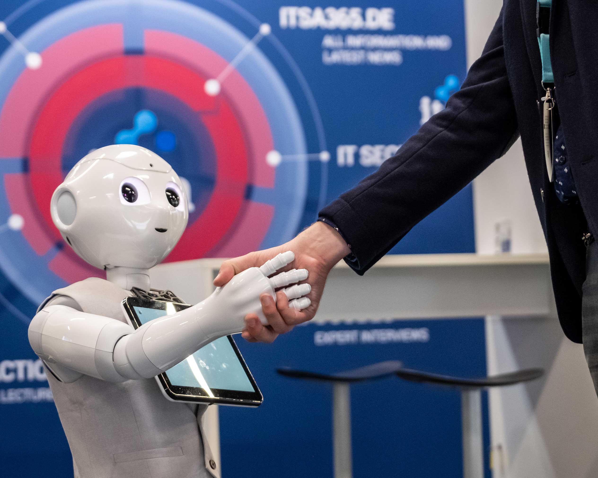 Online-Vorschau zur It-sa Expo&Congress 3 Online-Vorschau zur It-sa Expo&Congress