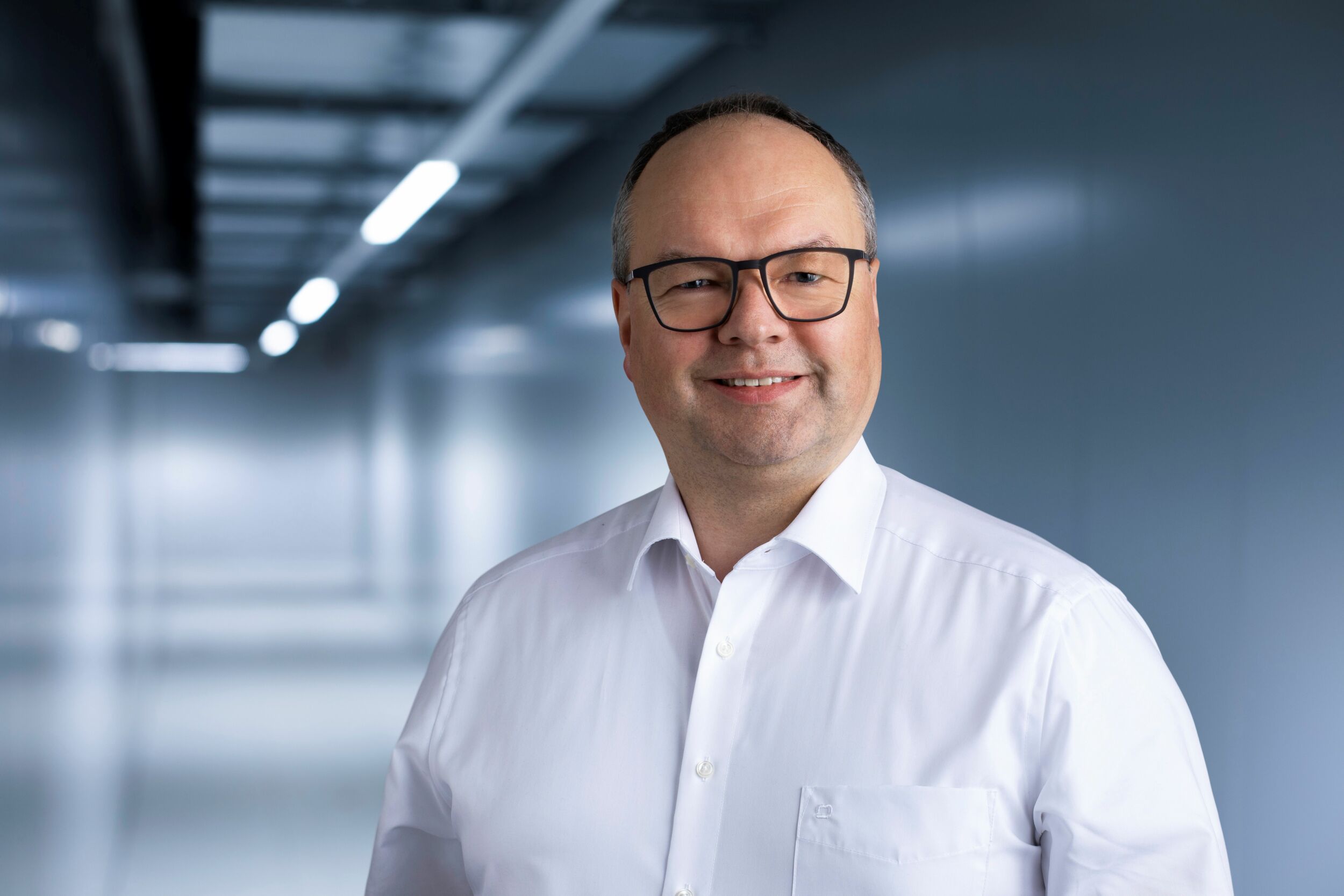 Rechenzentren nach 10 Jahren modernisieren 10 Rechenzentren nach 10 Jahren modernisieren