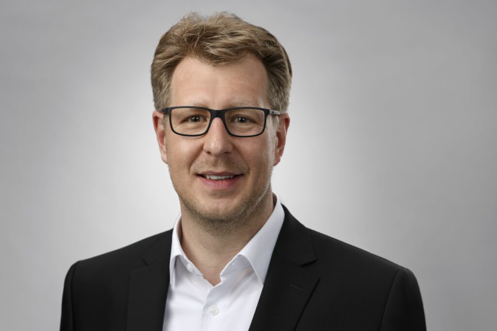 Vernetzter After Sales Service: Plattform für Wartung-as-a-Service 1 Gerd Bart Geschftsfhrer der Transac 20250114085506