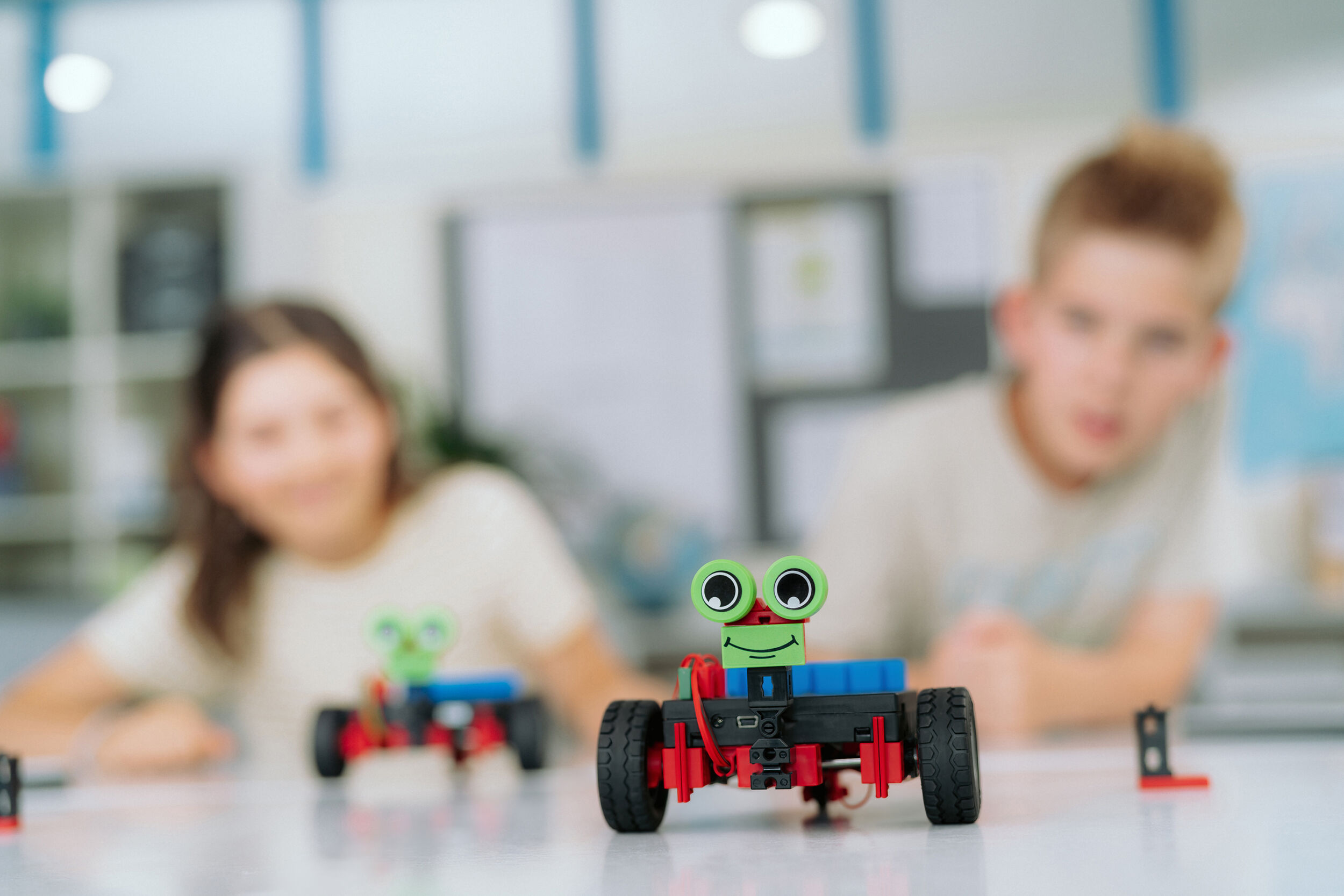 Fischertechnik unterstützt ‚Computational Thinking‘-Programm