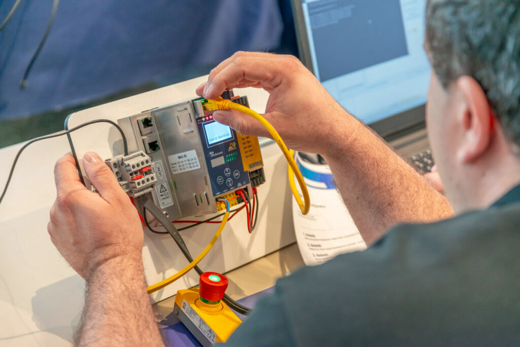 Automatisieren und digitalisieren 2 492509