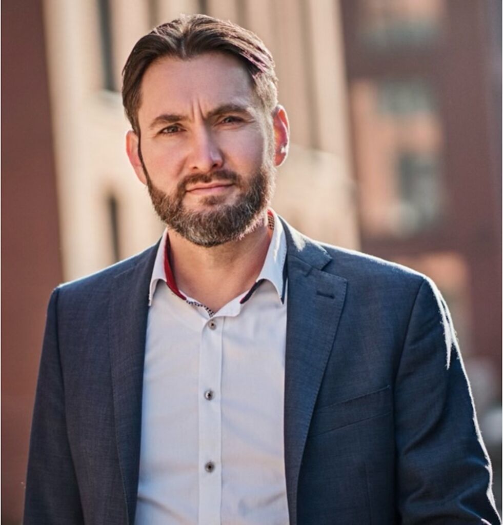 Die Rolle des CISOs in der Industrie 2 Mathias Widler Netskope