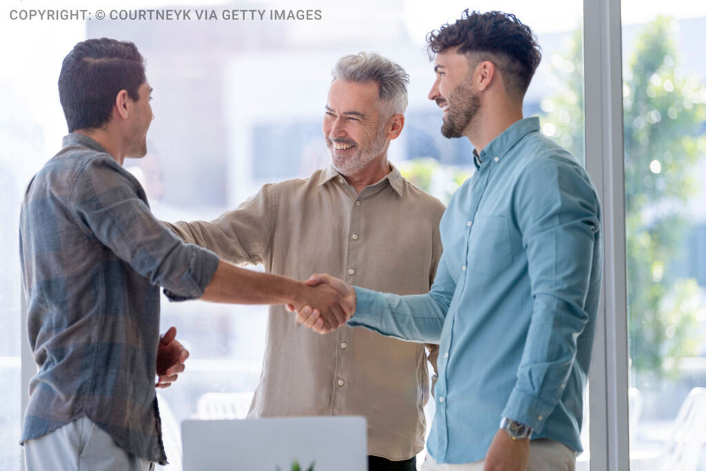 502243 mit Copyright