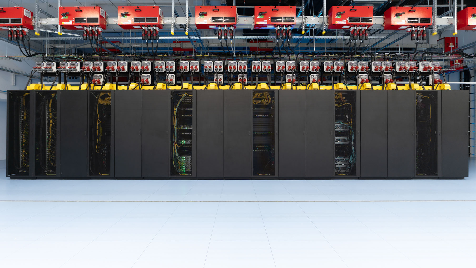 Otus eines der weltweit effizientesten HPC-Systeme