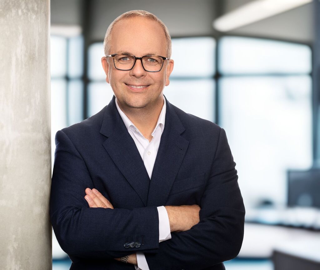 Navex baut Präsenz in Deutschland aus 1 Oliver Riehl leitet die Entwicklung sowie den Vertrieb von Navex in Deutschland.