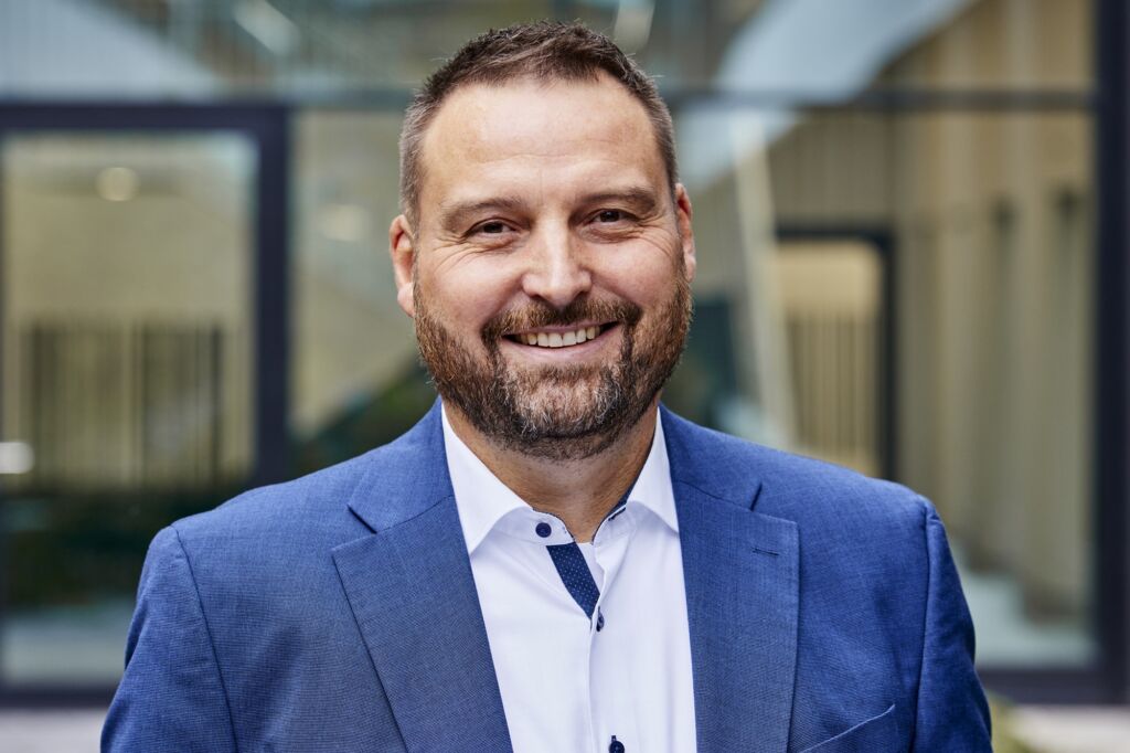 Digital Twins: Vom Datenträger zum Prozessoptimierer 4 Michael Riester