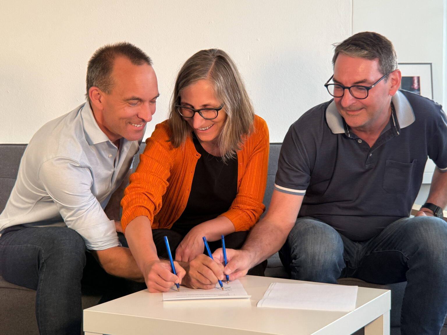 Critical Manufacturing kauft Convanit