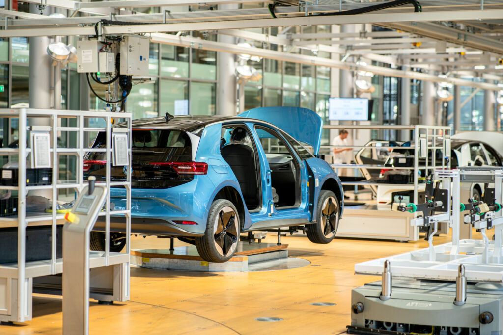 Die Verwaltungsschale im Volkswagen-Werk Dresden 2 Poolshooting ID3 PA 2023