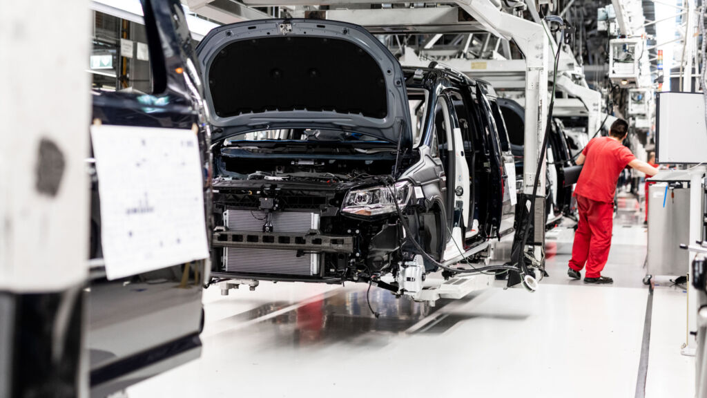 VDA warnt vor Produktionseinschränkungen 1 Automotive industry Europe production line