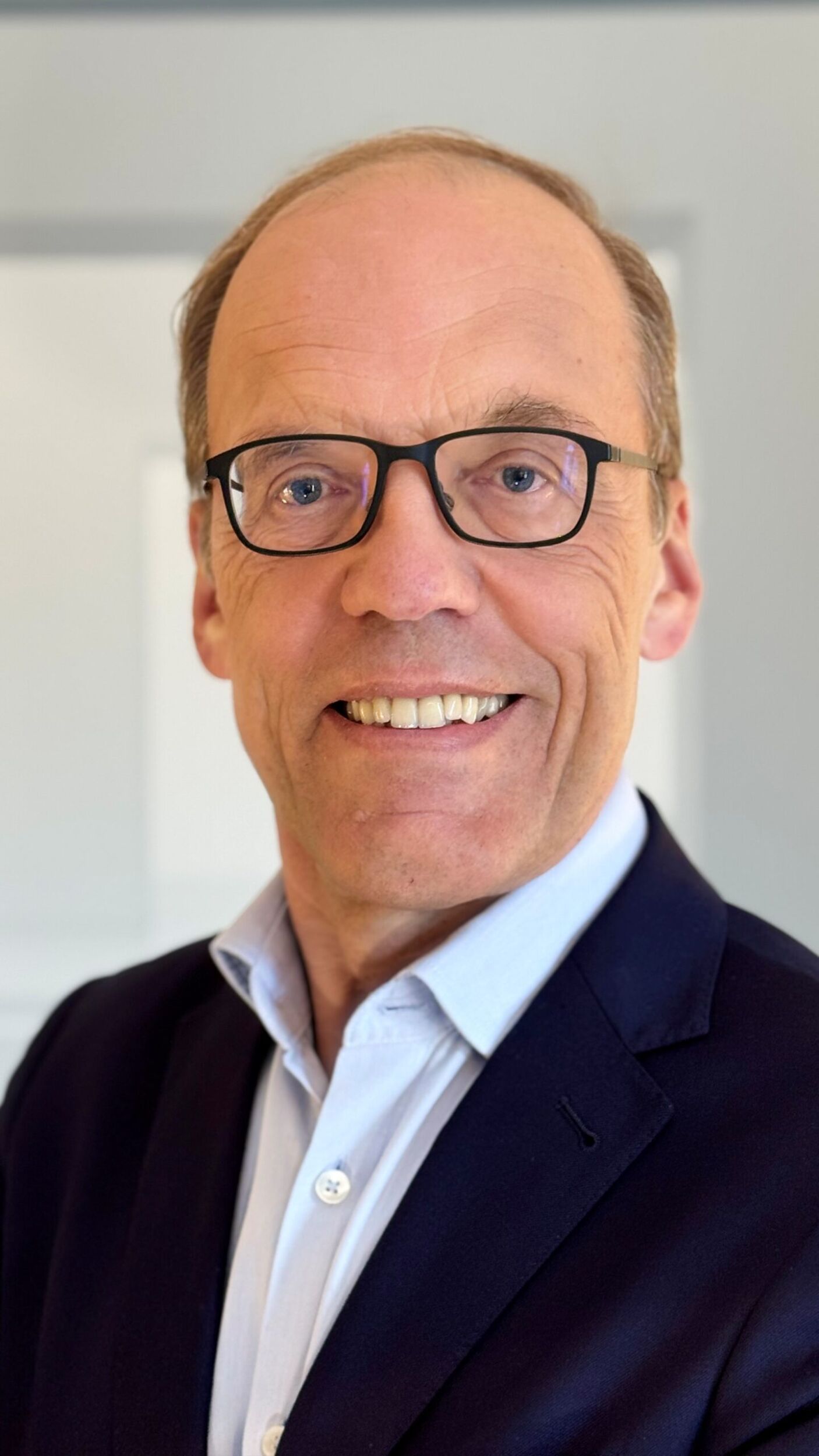 Michael Seiger wird Executive Managing Director für die DACH-Region 17 Michael Seiger wird Executive Managing Director für die DACH-Region